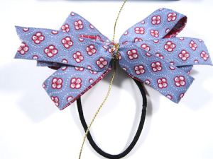 DIY Cheer Leading bows with Bowdabra
