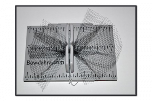 Scrunched Net Bow
