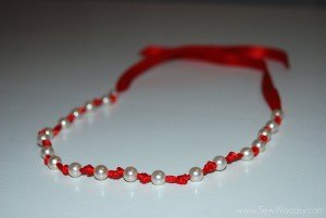 Ribbon-to-Bead Holiday Necklace