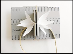 How to make a ribbon bow