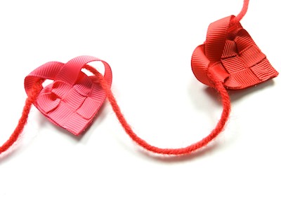 Make Ribbon Hearts and Bows Garland 