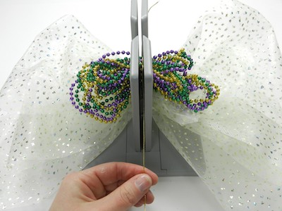 Making a Mardi Gras Wreath with Beads and Mask