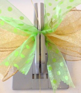 ribbon bow maker 