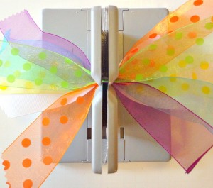 How to make a ribbon bow