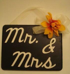 Mr. and Mrs. Sign - A Bridal Gift