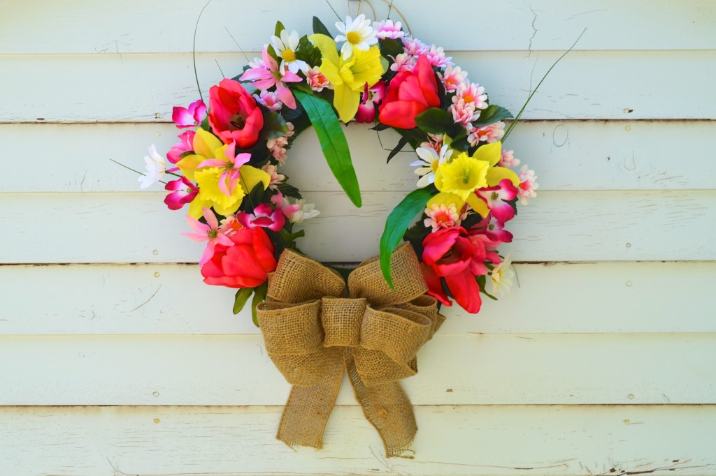 Bowdabra Floral Wreath
