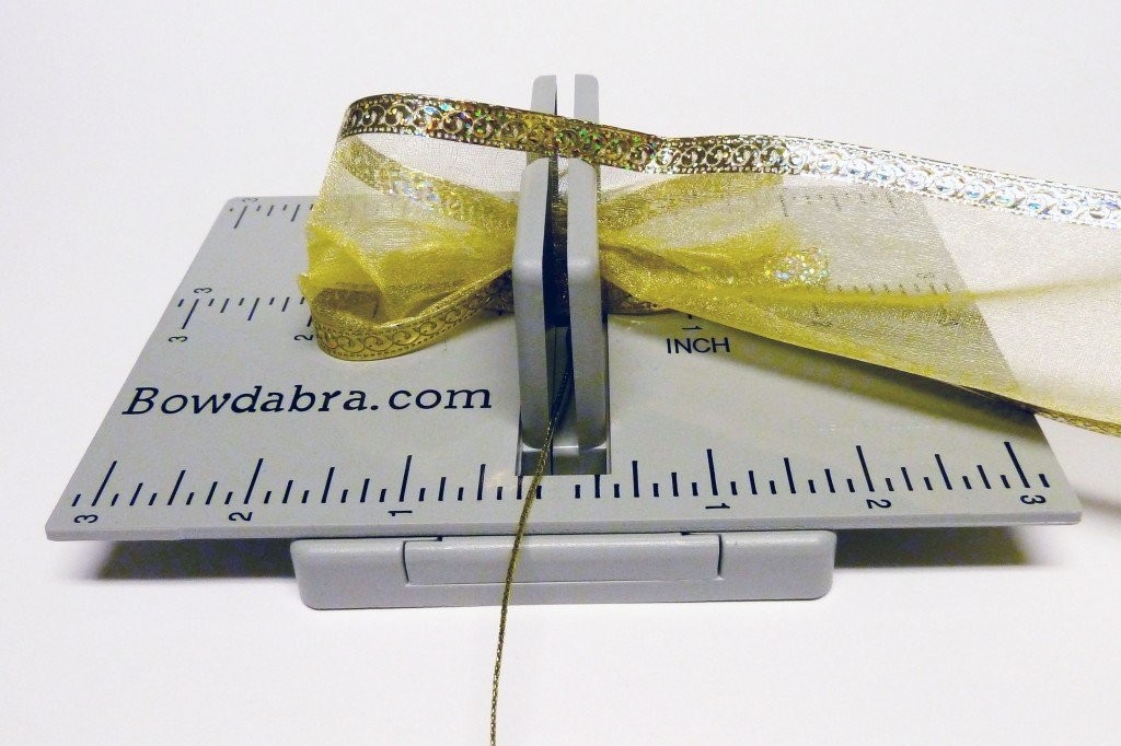 Microsoft Word - Bow tie pendant.docx