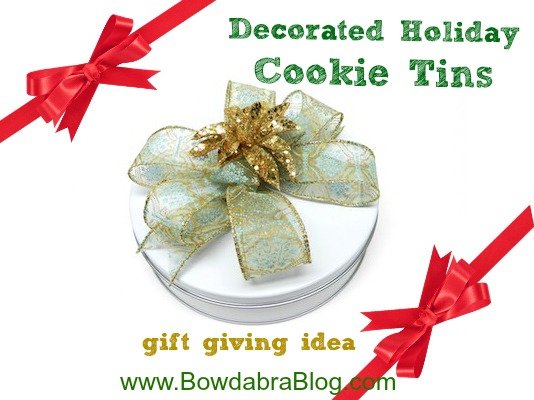 Decorated Holiday Cookie Tins Ideas