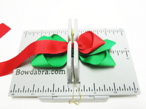 Create Red and Green Christmas Hair Bows