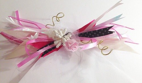 DIY bow making for valentine