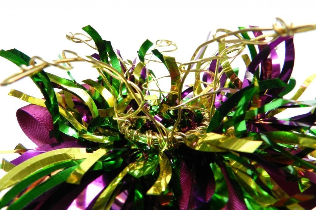 mardi gras crown fascinator with bowdabra bow final 2