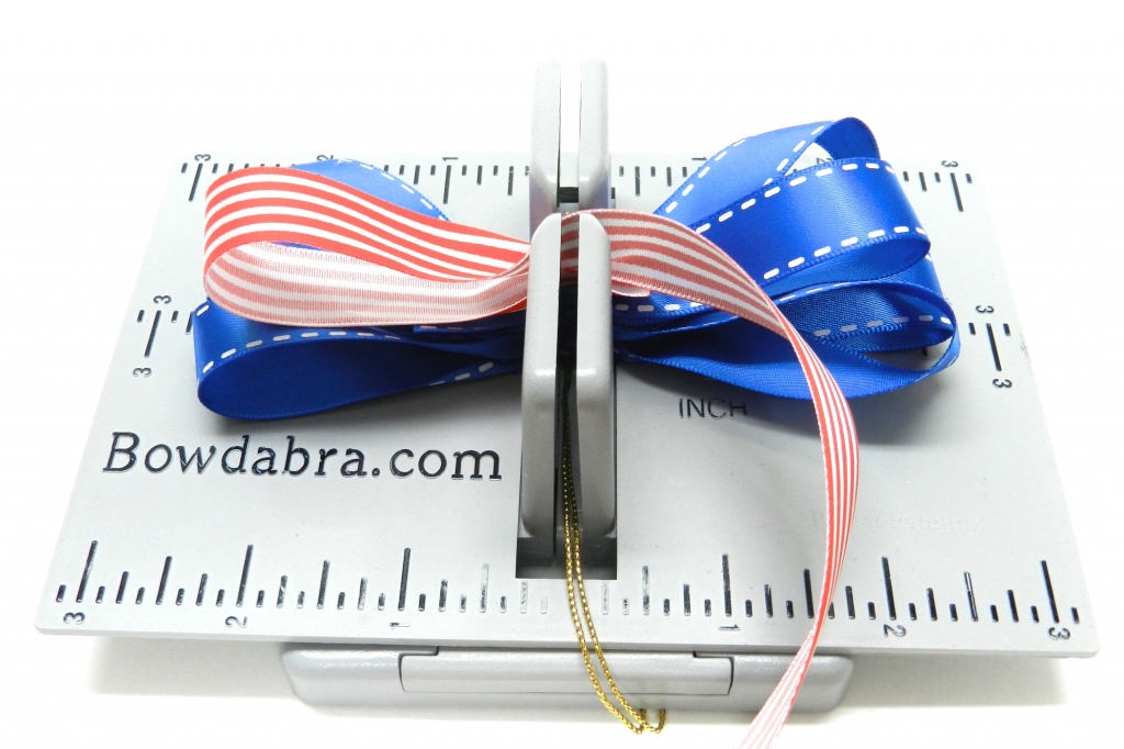 {Fourth of July Centerpiece} Sparklers Centerpiece with Bowdabra Bow