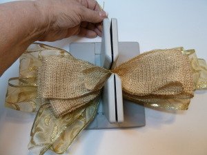 How to make Beautiful Tree-top Bow