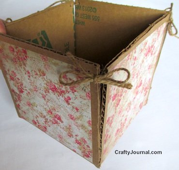 Rustic Basket by Crafty Journal