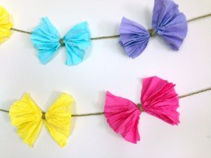 Crepe paper bow garland