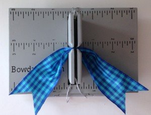 How to make ribbon bow