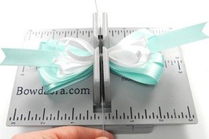 Tie Gorgeous Bows for All Your Gifts
