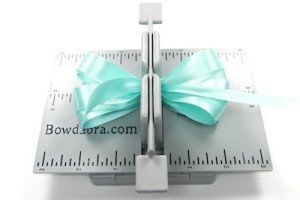 Make Beautiful Ribbon Bows