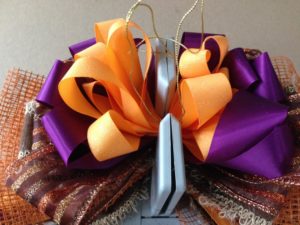 DIY bows for front & outdoor decorations