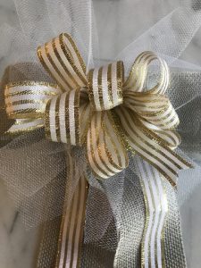 how to make adorable & gorgeous fall wedding bow 