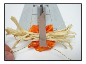 ribbon pumpkin votive