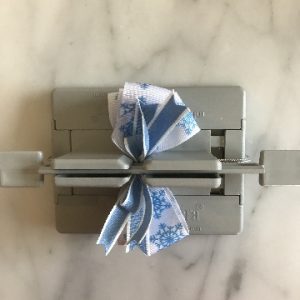 Compress Ribbons in Mini Bowdabra