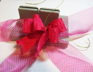 Valentines day gift bows 