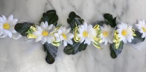 Step by step instructions for Flower Girl Garland Headpiece
