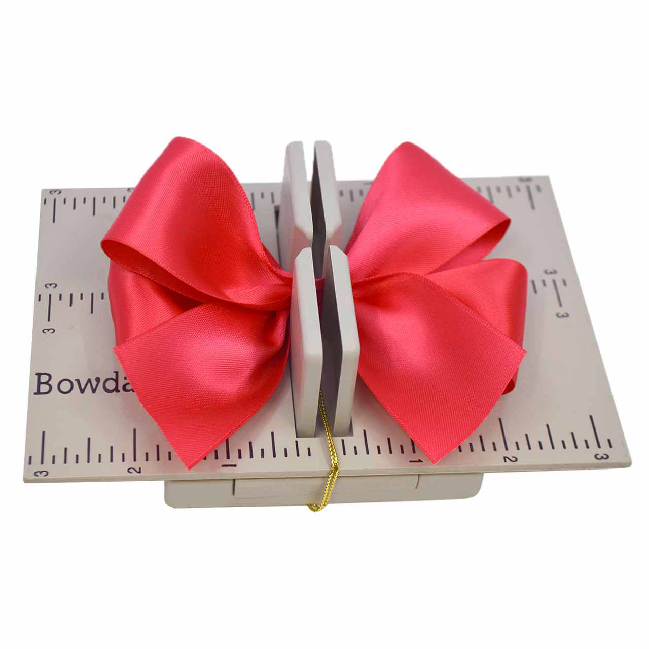 Here is a short video on how to use a Bowdabra Bow maker #bowdabra