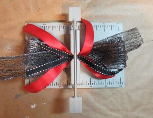 how to make a bow using ribbon