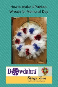 How to Create a Quick and Easy Patriotic Memorial Day Wreath