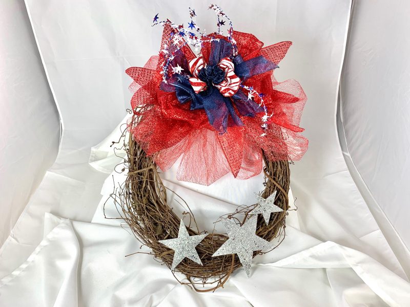 gorgeous patriotic wreath bow