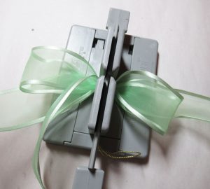 How to use hair bow maker tool for wedding bows