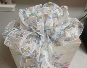 special gift bow