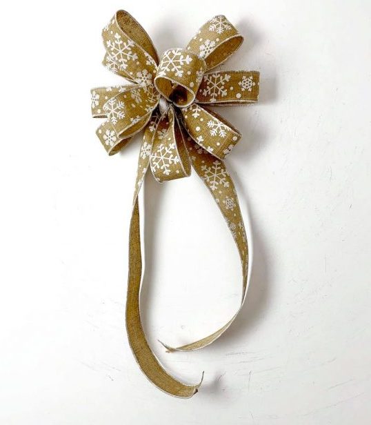 One Traditional bow for Christmas