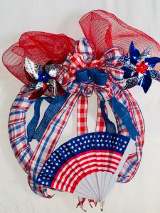 Easy Video DIY How to make a dollar store patriotic pool noodle wreath