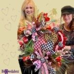 How to make a romantic and super easy Bowdabra Valentine's Day wreath