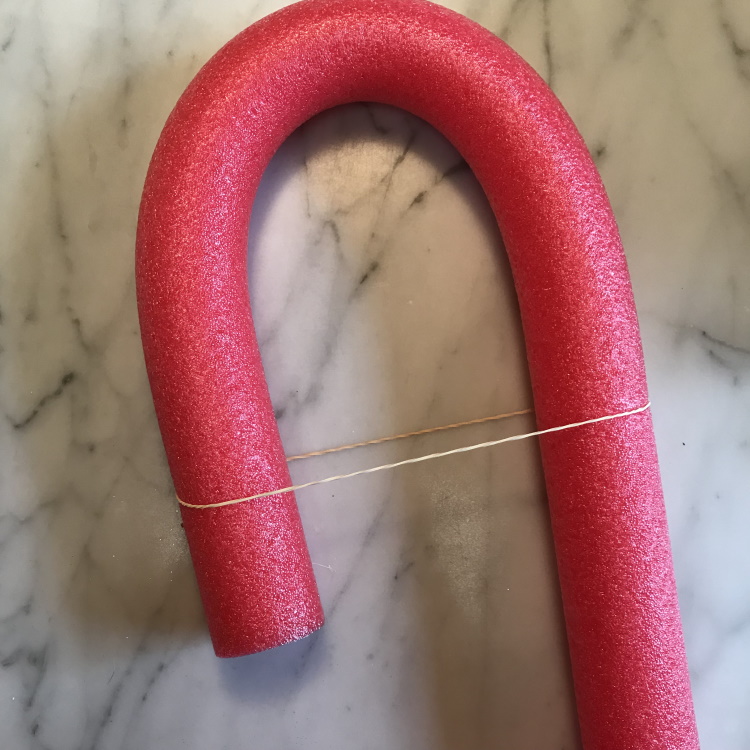 Hold Candy Cane Curve in Place with Rubber Band