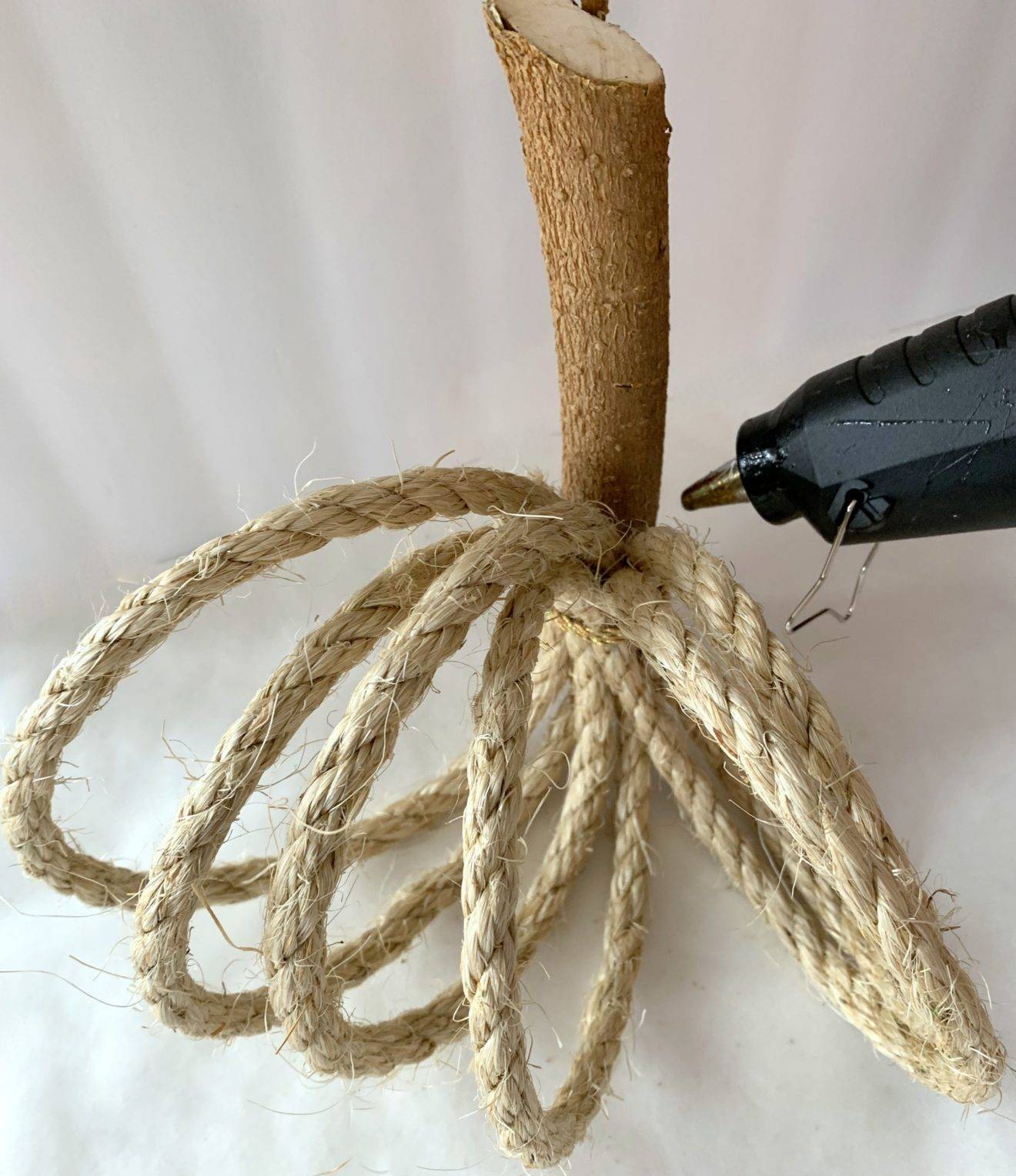 How to make an awesome rope pumpkin with Bowdabra bows